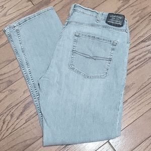 SIGNATURE LEVI STRAUSS Slim Straight GUC
